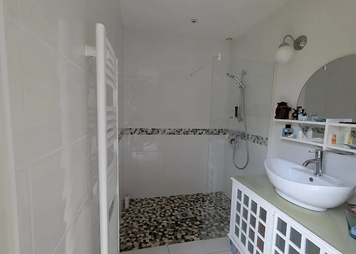 Avec Piscine Privee A Autoire, 170 M² Autoire