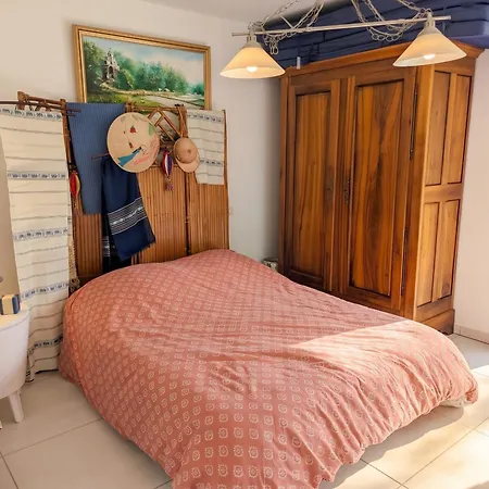 Villa Avec Piscine Privée à Autoire, 170 M² *